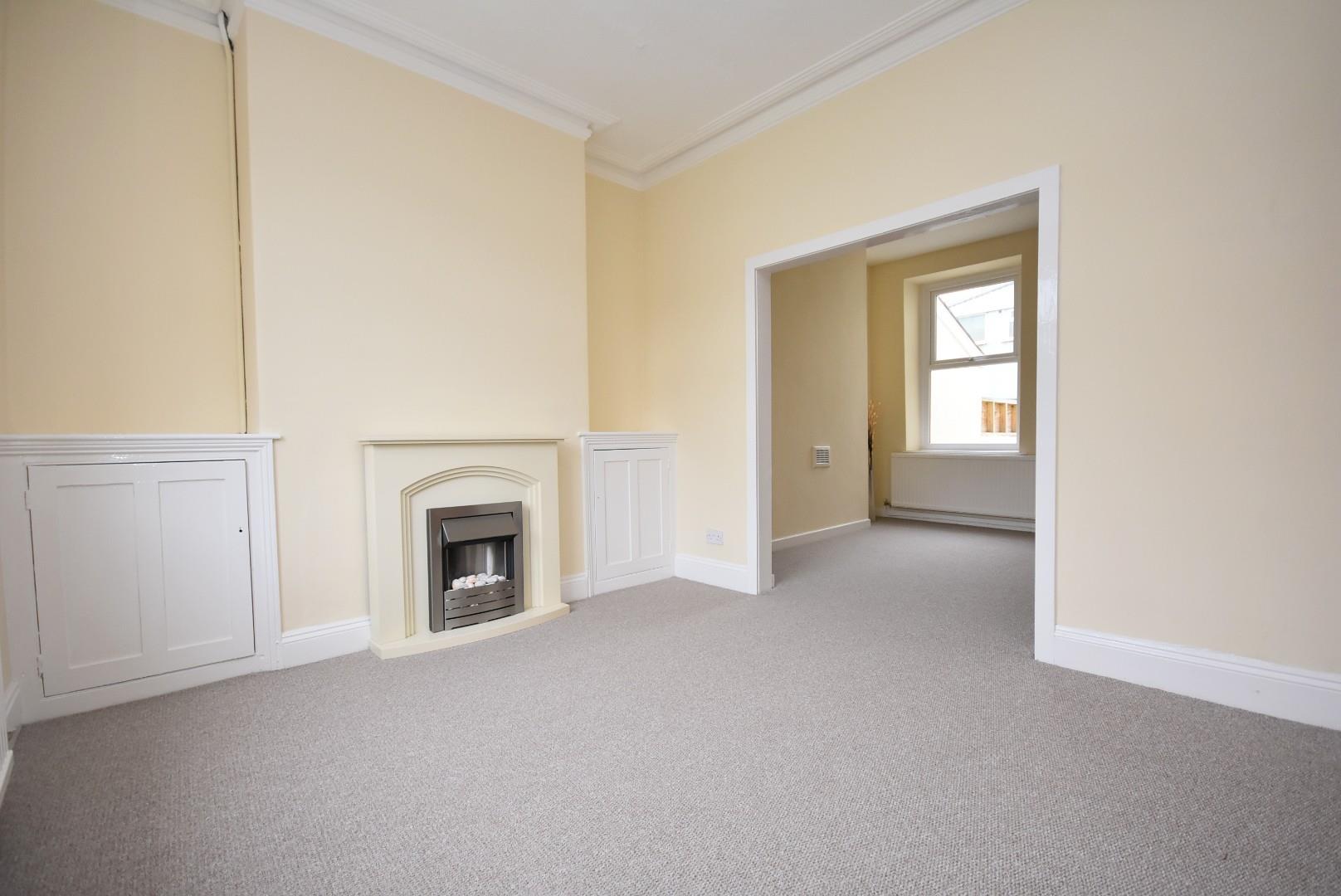 6 Railway Terrace, Penarth, CF64 2TT